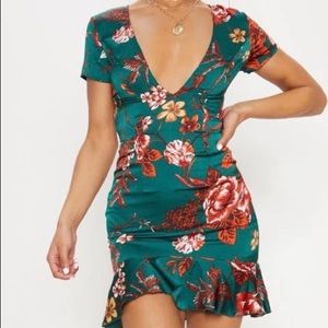 PrettyLittleThing Emerald Criss Cross Back Dress